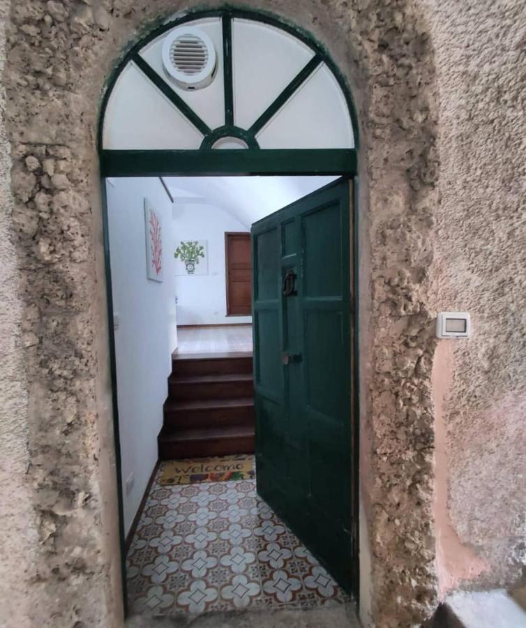 Il Sogno Di Wagner Lägenhet Ravello Exteriör bild